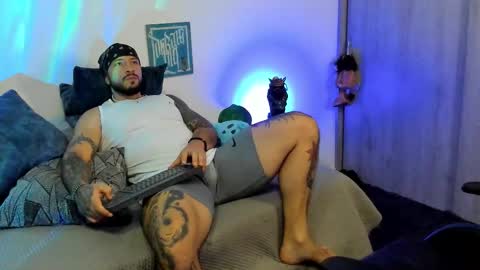 DAVE MAX online show from 11-27-25, 03:03