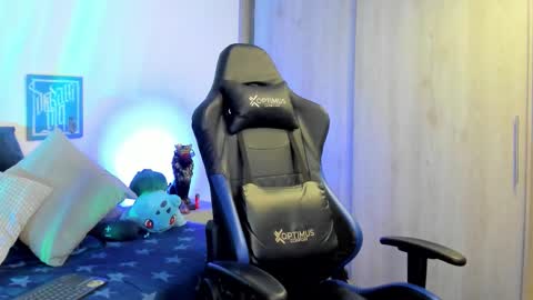 DAVE MAX online show from 03-03-26, 03:18