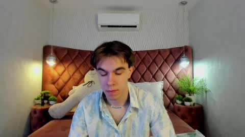 Snapshot of davebevy chatting on 04-16-26, 05:30 Dave online show from 04-16-26, 05:30