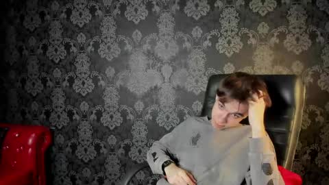 Snapshot of davebevy chatting on 04-21-26, 02:51 Dave online show from 04-21-26, 02:51