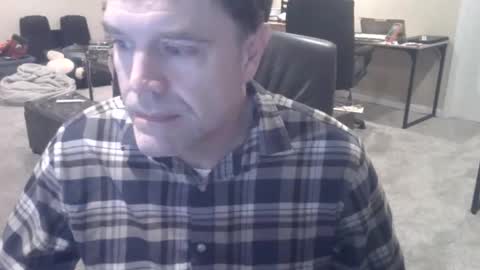 Snapshot of daved14u chatting on 03-29-26, 06:02 daved14u online show from 03-29-26, 06:02