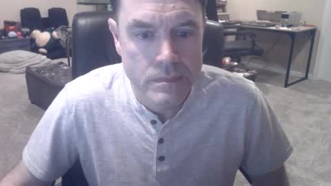 Snapshot of daved14u chatting on 04-13-26, 05:46 daved14u online show from 04-13-26, 05:46