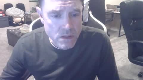 Snapshot of daved14u chatting on 04-23-26, 05:08 daved14u online show from 04-23-26, 05:08