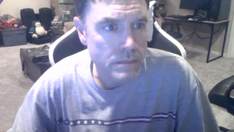 Snapshot of daved14u chatting on 07-05-26, 06:09 daved14u online show from 07-05-26, 06:09