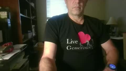 Snapshot of davethebooky chatting on 11-25-25, 07:14 Dave online show from 11-25-25, 07:14