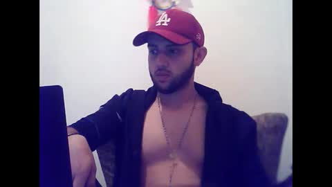 Snapshot of david23vergota chatting on 10-17-25, 08:06 david23vergota online show from 10-17-25, 08:06