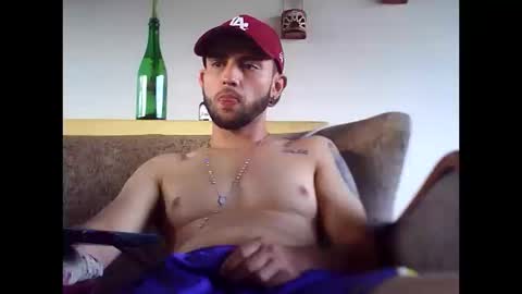 Snapshot of david23vergota chatting on 10-18-25, 10:21 david23vergota online show from 10-18-25, 10:21
