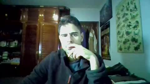 Snapshot of david33333333 chatting on 10-18-25, 08:37 david33333333 online show from 10-18-25, 08:37