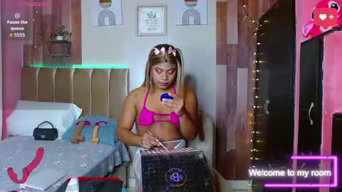 Snapshot of david778302 chatting on 03-13-26, 10:22 Noha online show from 03-13-26, 10:22