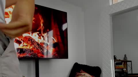 Hey im David that loves to explore and speak their fantasies. Very open talktative and nice. Feel free to chat with me online show from 01-04-25, 12:59