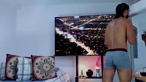 Hey im David that loves to explore and speak their fantasies. Very open talktative and nice. Feel free to chat with me online show from 02-18-26, 12:01