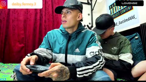 Snapshot of david_latin666_ chatting on 12-12-24, 05:31 David online show from 12-12-24, 05:31