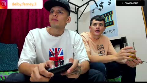 Snapshot of david_latin666_ chatting on 12-26-24, 01:18 David online show from 12-26-24, 01:18