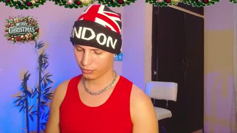 Snapshot of david_neill chatting on 12-24-24, 08:49 David Neill online show from 12-24-24, 08:49