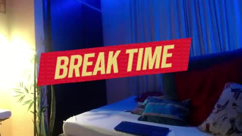 Snapshot of david_neill chatting on 03-04-25, 01:12 David Neill online show from 03-04-25, 01:12