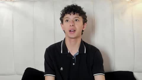 Snapshot of david_roy_ chatting on 02-24-26, 12:58 Roy online show from 02-24-26, 12:58