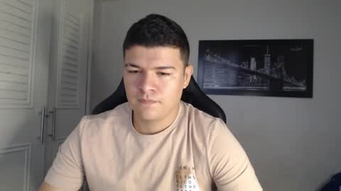 Snapshot of david_smit_ chatting on 01-07-25, 01:24 david smit online show from 01-07-25, 01:24