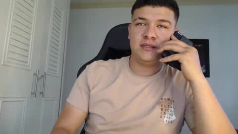 Snapshot of david_smit_ chatting on 02-02-25, 05:15 david smit online show from 02-02-25, 05:15