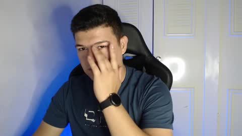 Snapshot of david_smit_ chatting on 09-13-25, 05:29 david smit online show from 09-13-25, 05:29