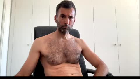 Snapshot of david_spanish chatting on 05-25-26, 09:04 David Cock online show from 05-25-26, 09:04