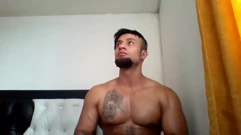Snapshot of davidcr89 chatting on 09-08-25, 07:02 davidcr89 online show from 09-08-25, 07:02