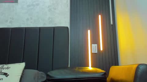 Snapshot of davidd_blake chatting on 01-06-25, 03:09 David Blakee online show from 01-06-25, 03:09