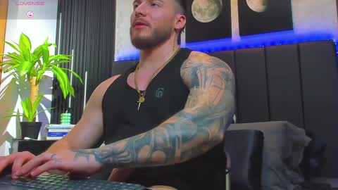 Snapshot of davidd_blake chatting on 03-11-25, 05:16 David Blakee online show from 03-11-25, 05:16