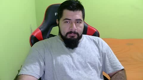 Snapshot of daviddelz chatting on 01-02-25, 03:37 David online show from 01-02-25, 03:37