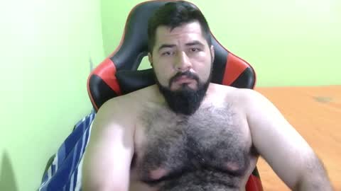 Snapshot of daviddelz chatting on 02-27-25, 08:06 David online show from 02-27-25, 08:06