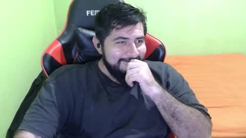 Snapshot of daviddelz chatting on 11-23-25, 08:58 David online show from 11-23-25, 08:58