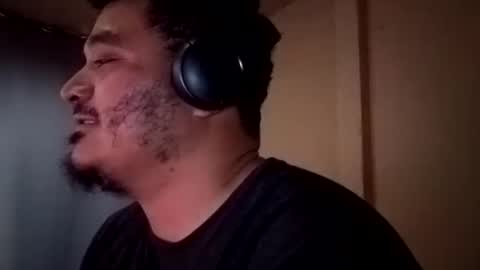 Snapshot of davidjose1995 chatting on 12-24-24, 08:27 Juice cock online show from 12-24-24, 08:27