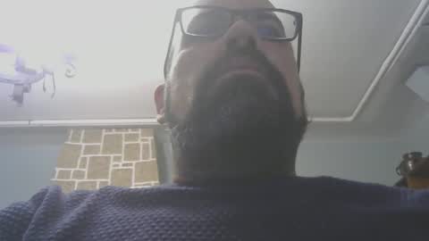 Snapshot of davidmax245 chatting on 09-14-25, 05:23 davidmax245 online show from 09-14-25, 05:23