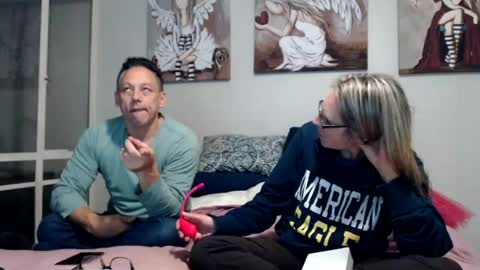 Snapshot of davidstong_cam chatting on 07-01-26, 08:52 Davidstrong cam online show from 07-01-26, 08:52