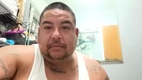 Snapshot of davidzhere222800 chatting on 10-11-25, 06:34 davidzhere222800 online show from 10-11-25, 06:34