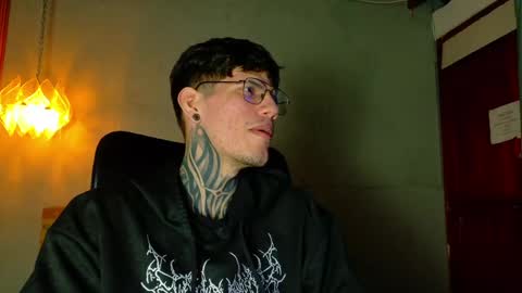 daviid_huge online show from 04-17-26, 07:33