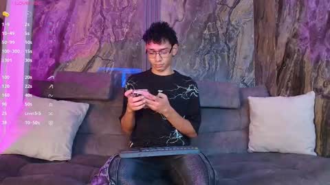 Snapshot of daviid_laid_ chatting on 02-25-26, 11:36 David online show from 02-25-26, 11:36