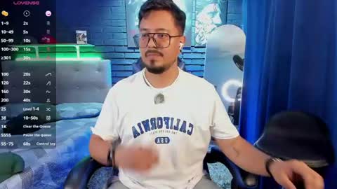 David Evans online show from 07-11-26, 01:08