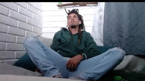 Snapshot of davils12 chatting on 03-08-25, 09:28 DAVILS online show from 03-08-25, 09:28