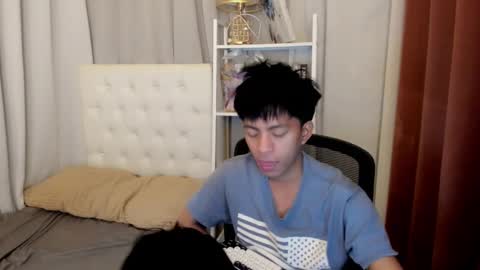 Snapshot of davincihugecock chatting on 02-27-26, 05:13 daniel online show from 02-27-26, 05:13