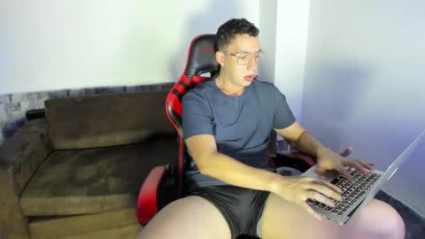 Davinson online show from 04-09-26, 07:47