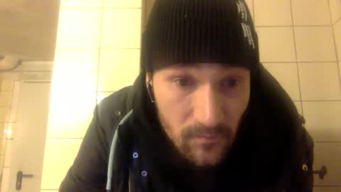 Snapshot of davocolours1112 chatting on 02-10-26, 11:09 davocolours1112 online show from 02-10-26, 11:09