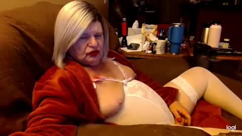 Snapshot of dawndoesall chatting on 01-06-25, 03:09 dawndoesall online show from 01-06-25, 03:09