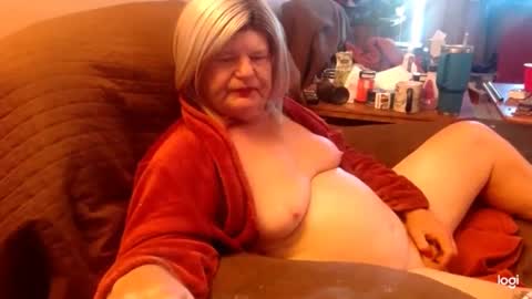 Snapshot of dawndoesall chatting on 09-14-25, 04:39 dawndoesall online show from 09-14-25, 04:39