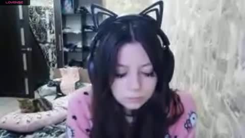 Alice online show from 11-29-25, 10:29