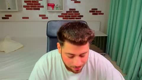 DaxGreer online show from 06-12-26, 04:11