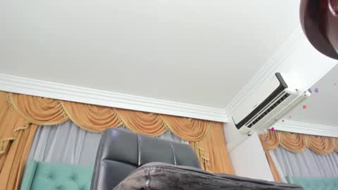 Snapshot of day_alexa chatting on 12-28-24, 11:59 Day Alexa online show from 12-28-24, 11:59