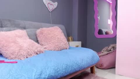 day_demoni online show from 05-19-26, 02:56