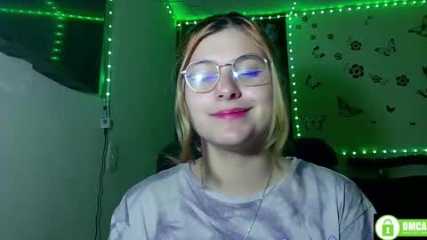 Snapshot of daya202 chatting on 01-15-26, 03:55 Eli online show from 01-15-26, 03:55