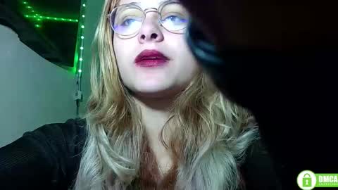 Snapshot of daya202 chatting on 01-16-26, 04:05 Eli online show from 01-16-26, 04:05