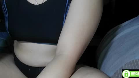 Snapshot of daya202 chatting on 04-10-26, 02:17 Eli online show from 04-10-26, 02:17